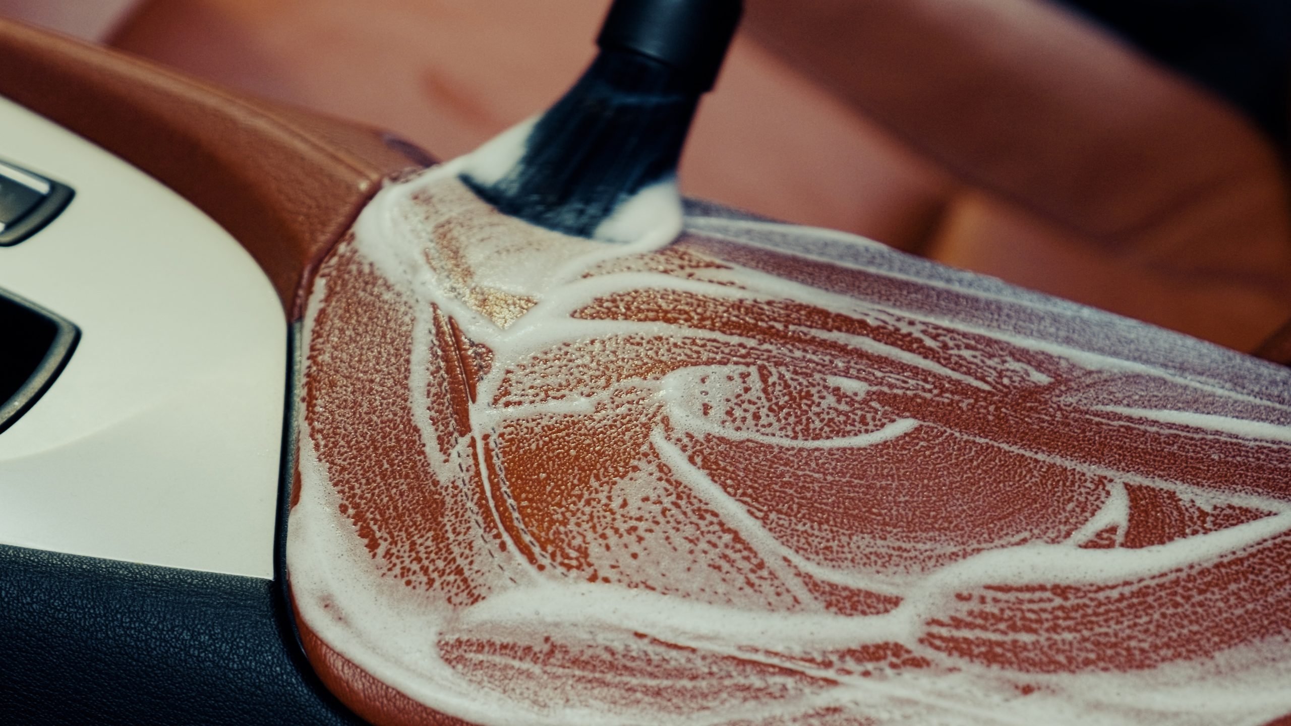 Nasiol Leather Cleaner - Image 4